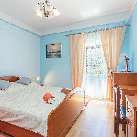 Apartman Knezevic Appartement Opric Buitenkant foto